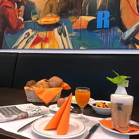 Akademie Der Dioezese 3*