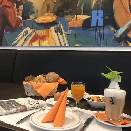 Akademie Der Dioezese מלון שטוטגרט